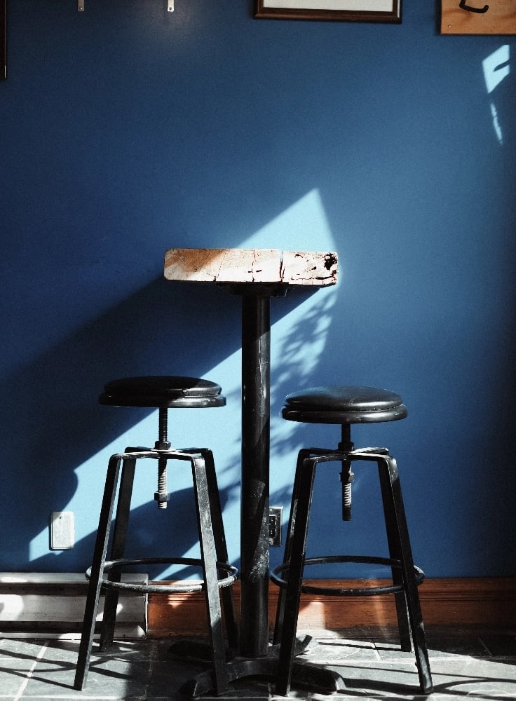 table-a-deux